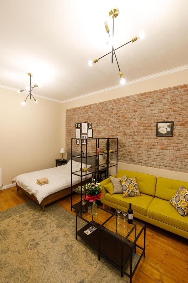 Stylish Flat In The Heart Of Historical Center Timişoara Exterior foto